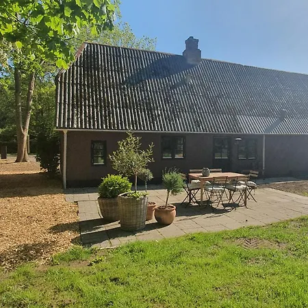 Trae Hytter I Marsken Penzion *